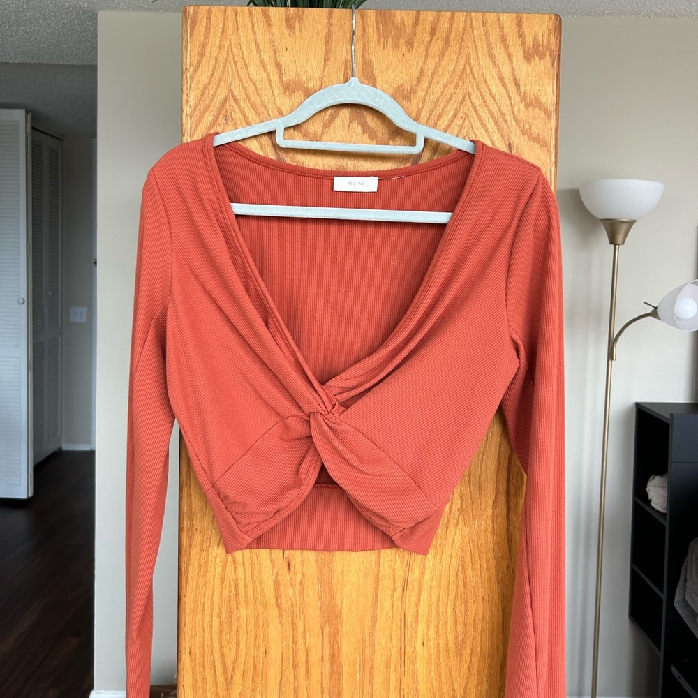 Long sleeve top